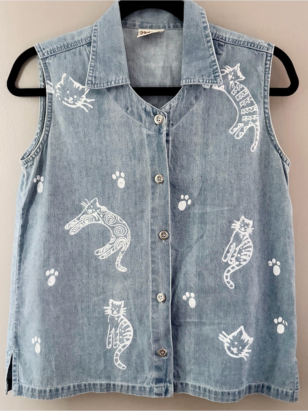 Vintage Magic Denim Cat Print Sleeveless Button Up Shirt - Size S
